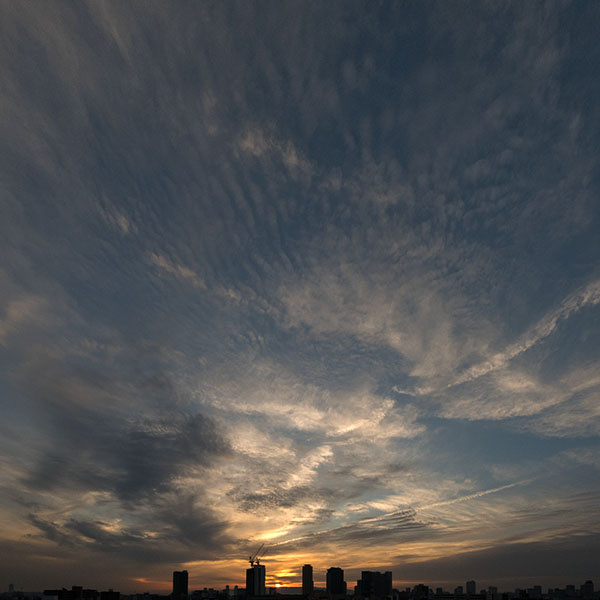 大阪なんば上空の夕景