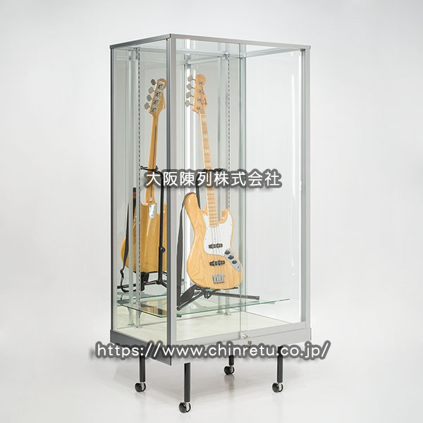 「楽器展示用」としてのアルミ枠ガラスショーケースの使用例