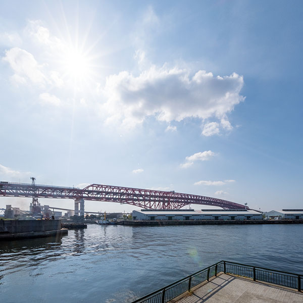 大阪南港の風景／みなと大橋