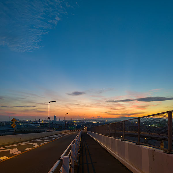 ���s���̗[�i