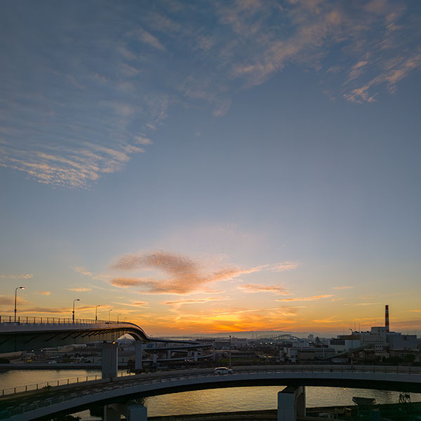 ���s���̗[�i