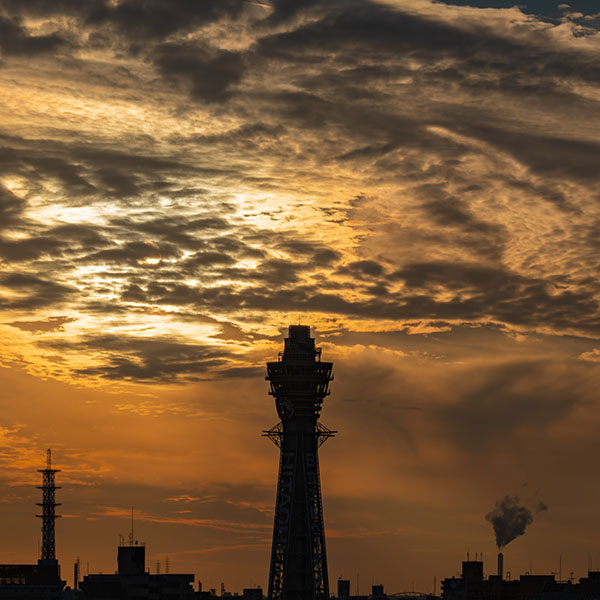 通天閣を含む夕景