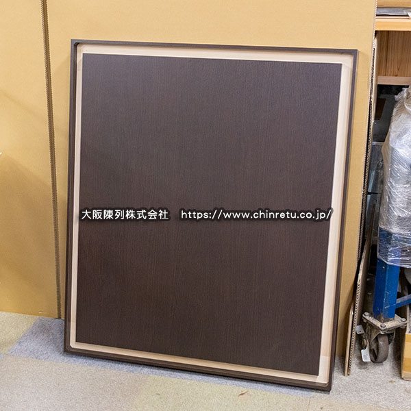 テーブル型／建築模型展示用ケース（建築模型ケース）を製作中