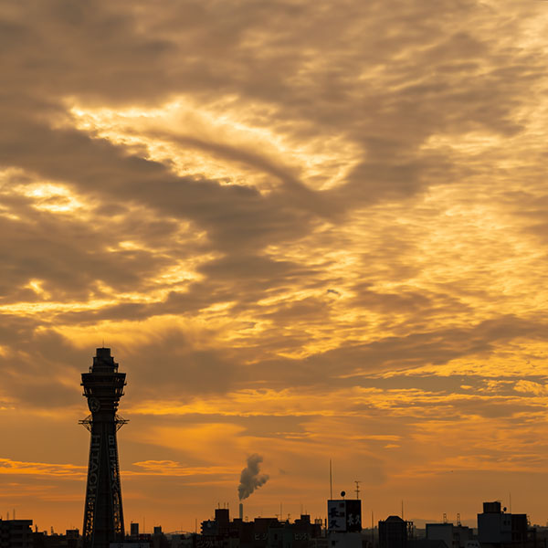 通天閣を含む夕景