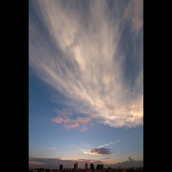 大阪なんば上空の夕景